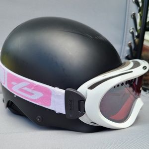 Giro Ski/Snowboard Helmet with Bolle Goggles
